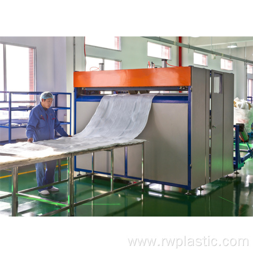 Automatic container bag cutting machine